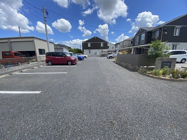 24/30 駐車場