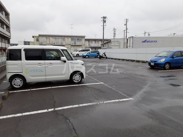 24/30 駐車場