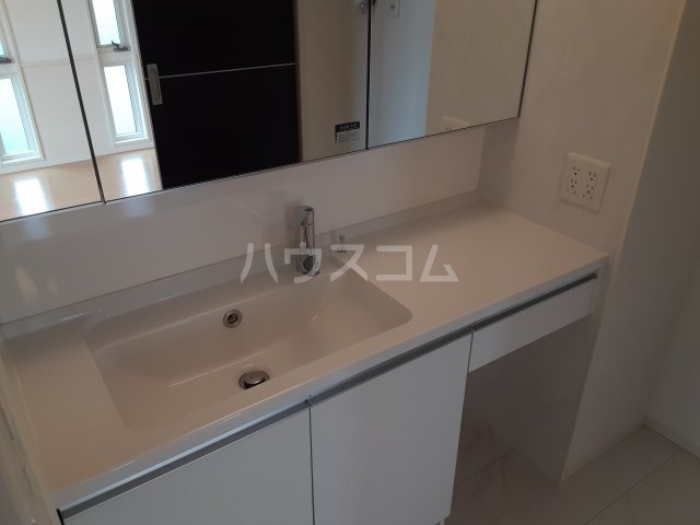 14/30 洗面