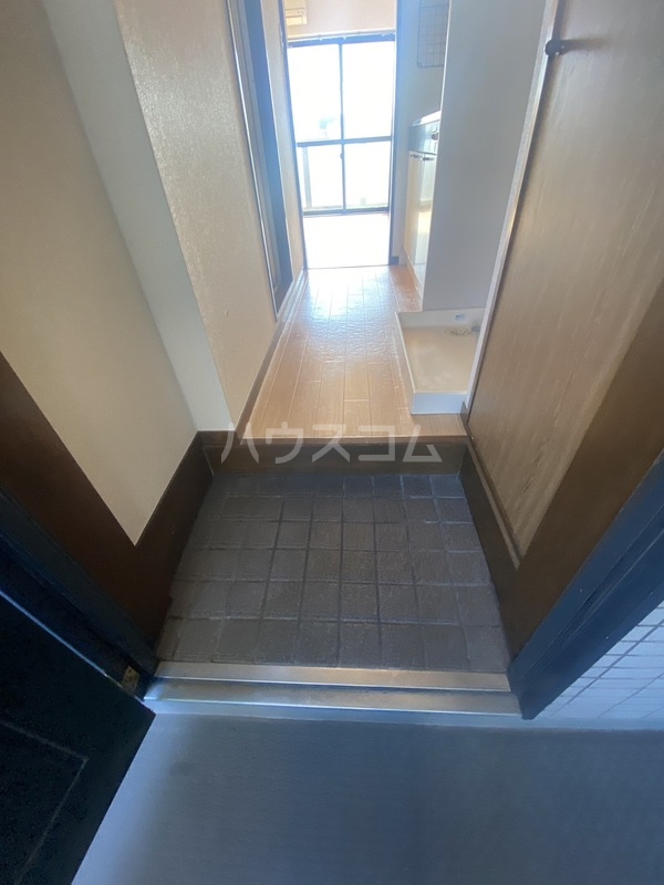 6/15 玄関