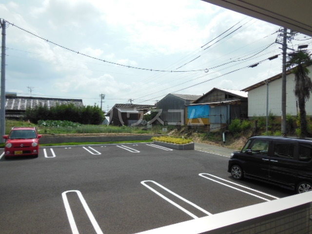4/12 駐車場