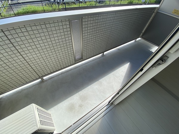 20/30 バルコニー