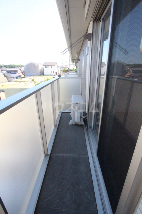 17/30 バルコニー