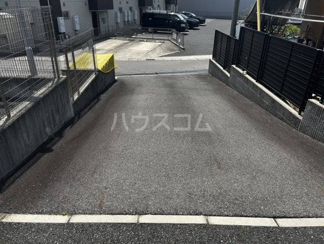3/6 駐車場