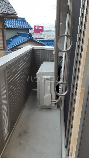 18/30 バルコニー