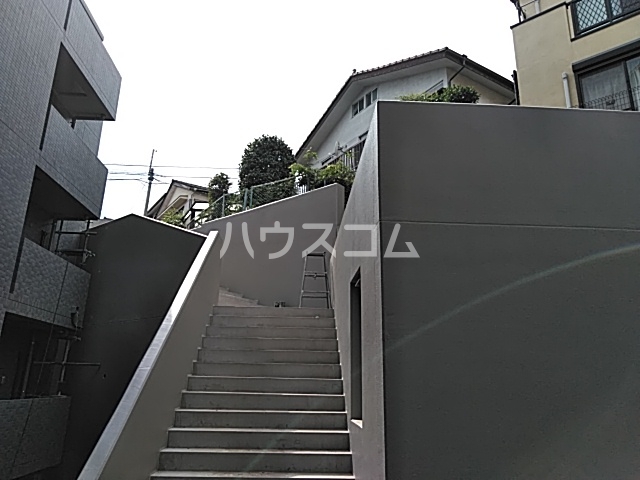 20/28 バルコニー