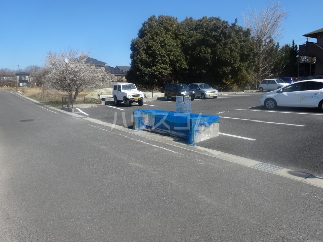 3/12 駐車場