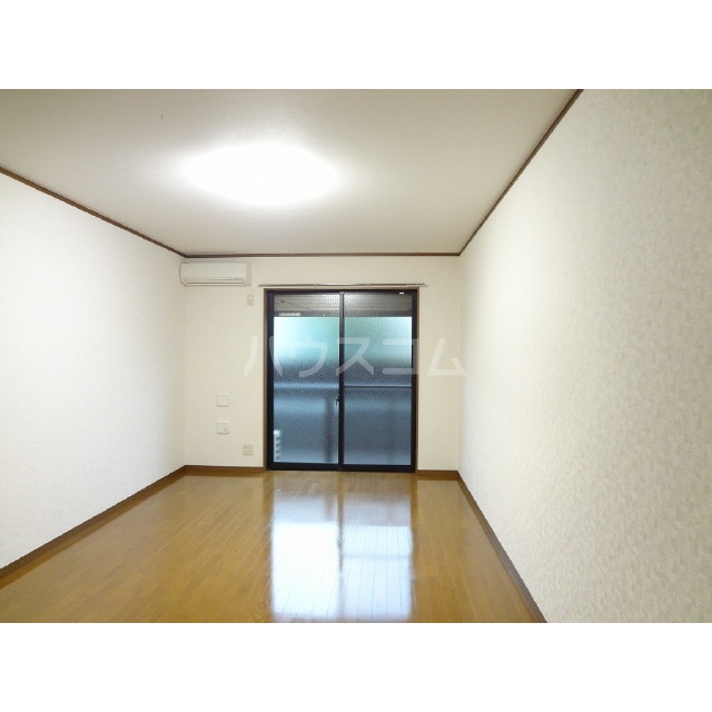 13/21 バルコニー