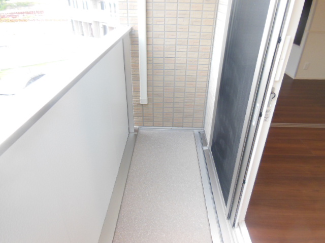 14/28 バルコニー