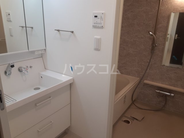 13/30 洗面