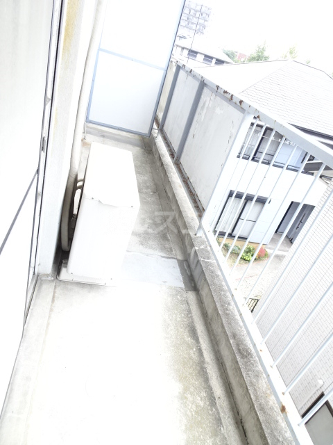 21/30 バルコニー