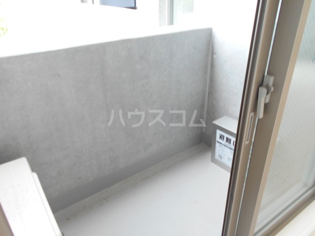 18/25 バルコニー