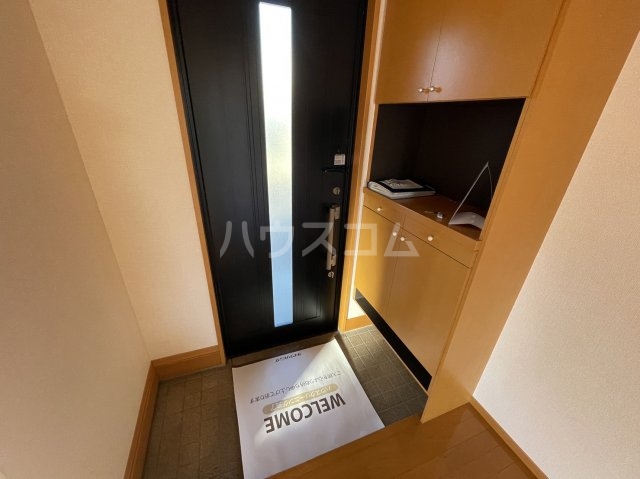 13/30 玄関