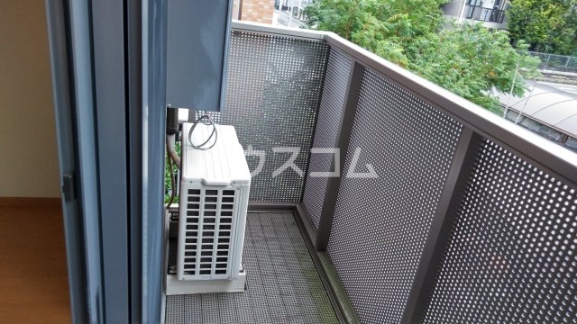 20/30 バルコニー