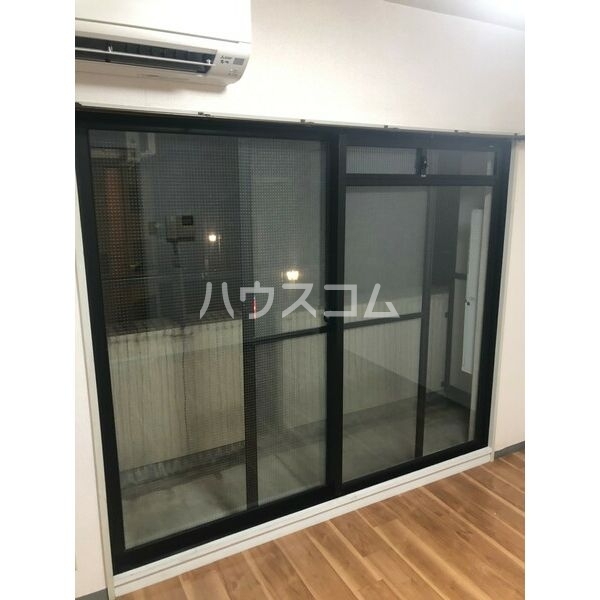 13/16 バルコニー