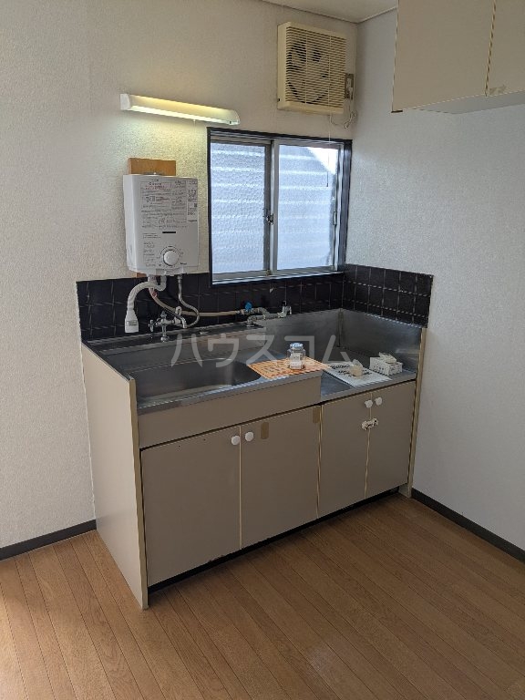 13/29 キッチン