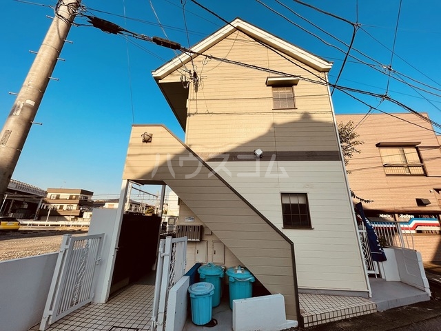 15/25 エントランス