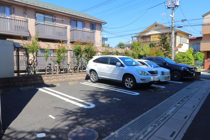 14/20 駐車場