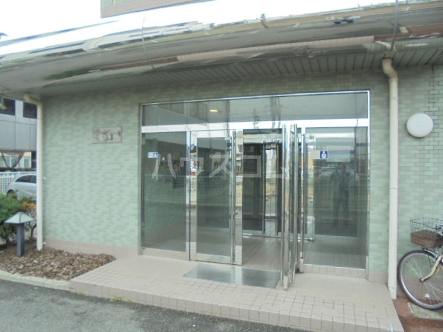 2/9 エントランス