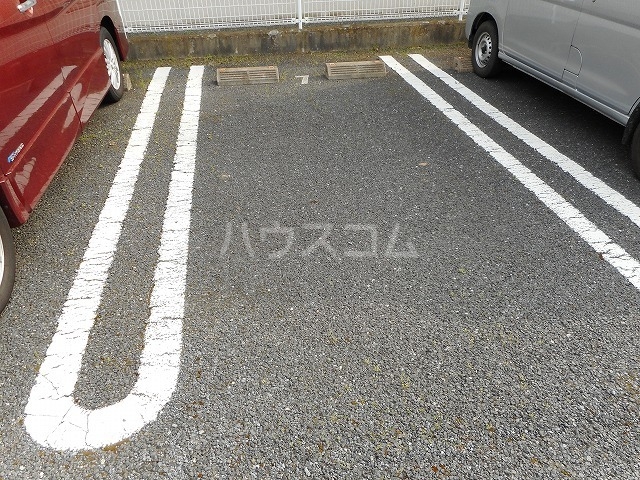 20/26 駐車場