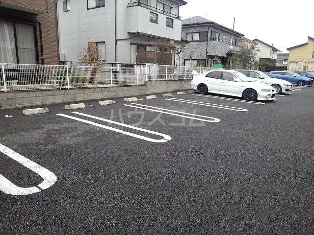 14/20 駐車場
