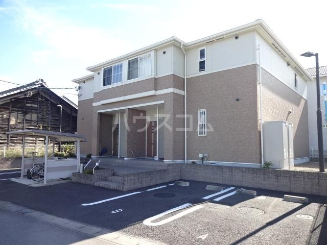 23/30 駐車場