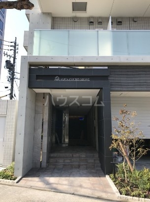 24/29 エントランス
