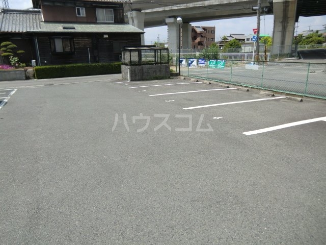 19/27 駐車場
