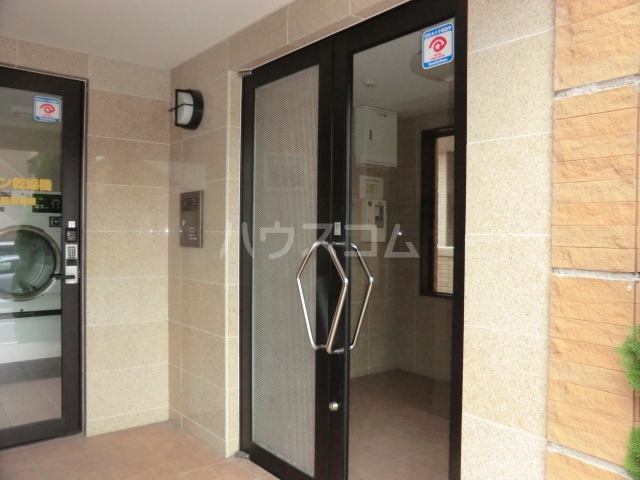 2/8 エントランス