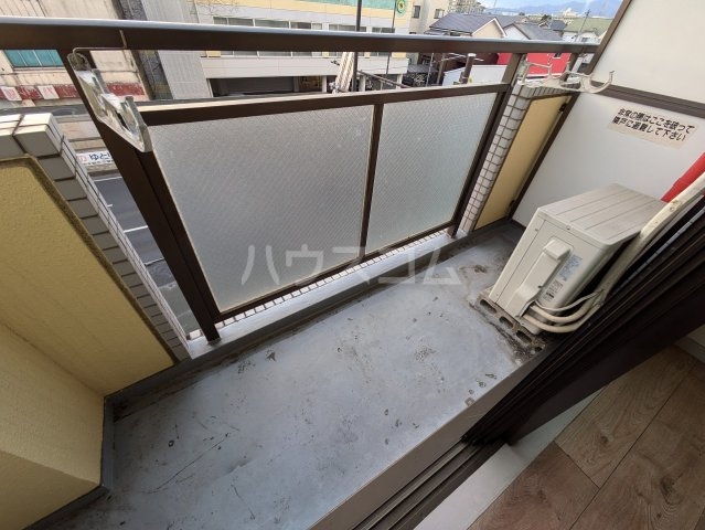 20/30 バルコニー