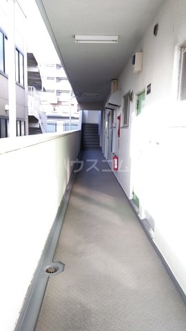 23/30 バルコニー