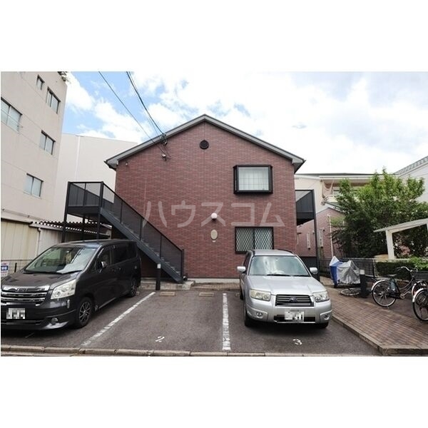 14/22 駐車場