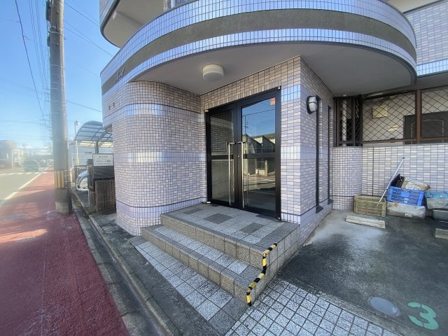 22/29 エントランス