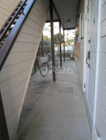 16/28 エントランス