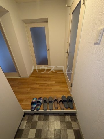 6/18 玄関