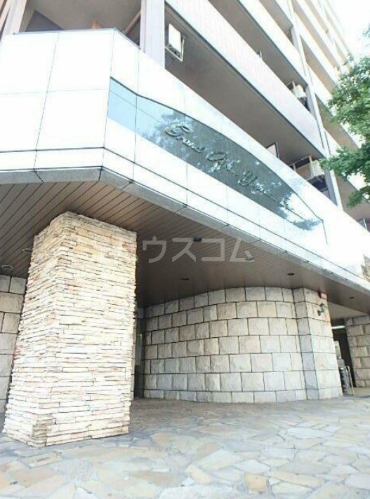 2/3 エントランス