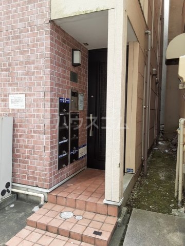 2/5 エントランス