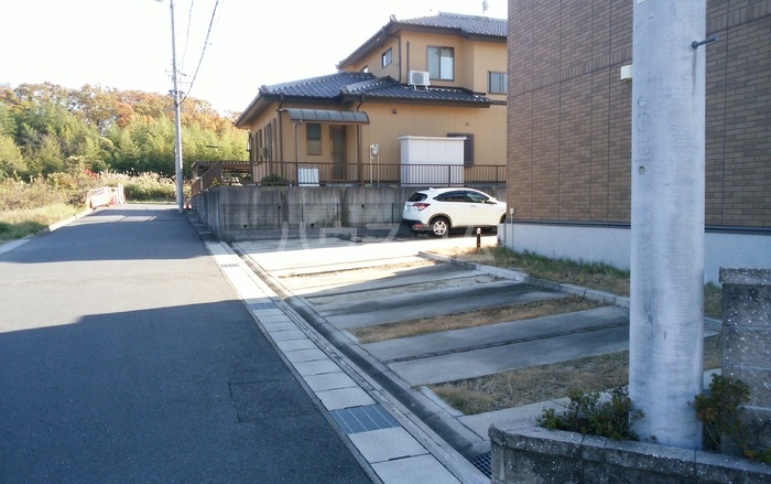 15/25 駐車場