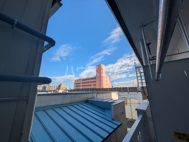 15/23 バルコニー