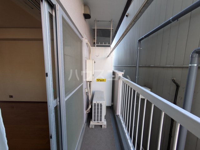 14/23 バルコニー