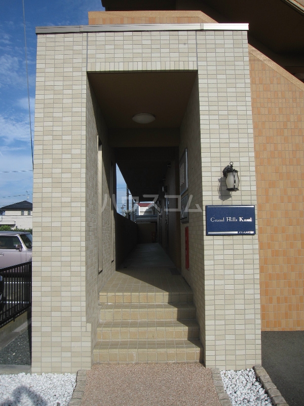 17/25 エントランス