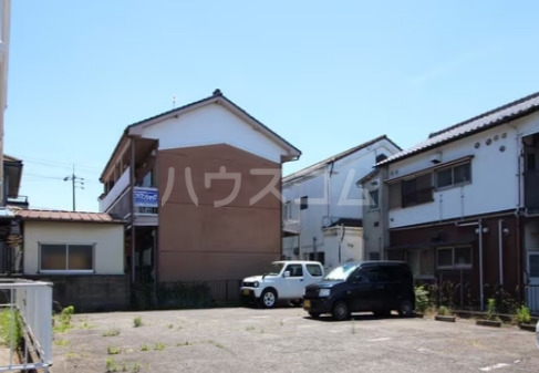 14/20 駐車場