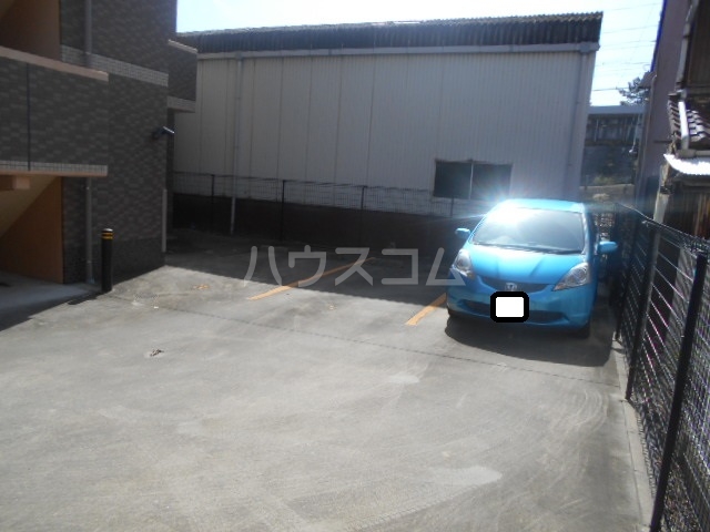2/8 駐車場