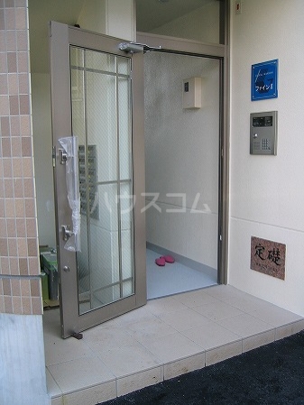 22/30 エントランス