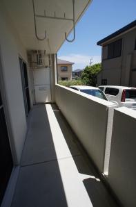 13/18 バルコニー