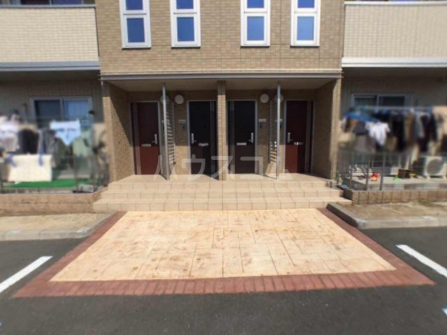 2/10 エントランス