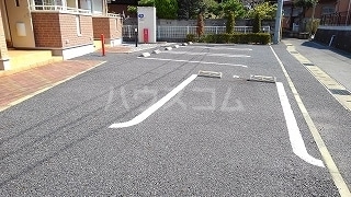 21/28 駐車場