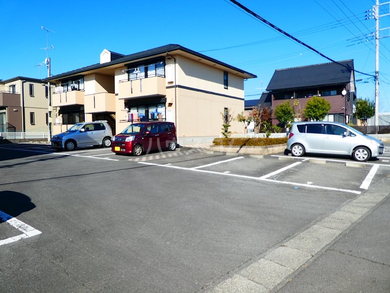 14/15 駐車場