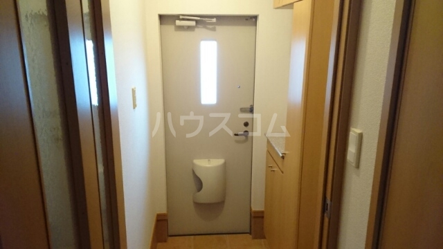 5/20 玄関