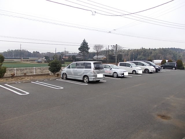 14/20 駐車場